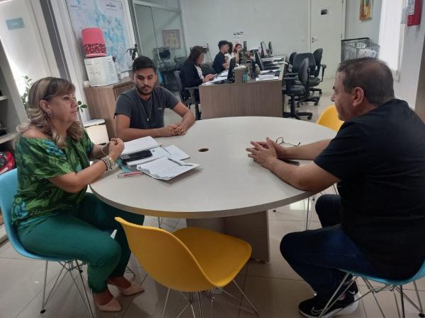 Cuiabá: Damiani pede agilidade em exames e consultas no Hospital de Câncer Mato Grosso e anuncia ônibus para exames